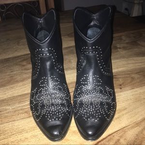 black isabel marant booties